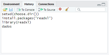 Guia do RStudio referente ao ambiente history onde estará listado todos os comandos executados.